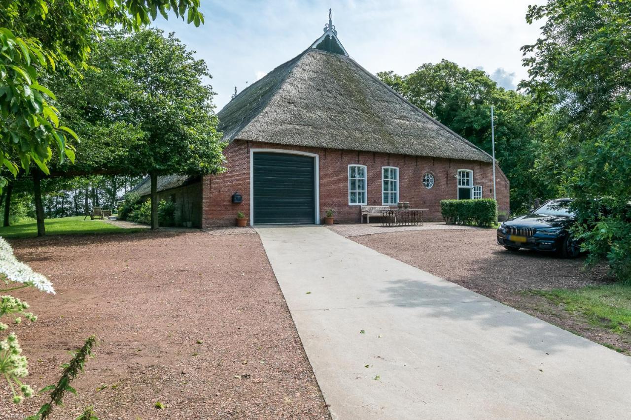 B And Be Happy Friesland Lioessens Exterior photo